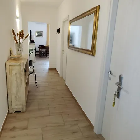 Casa Emma Apartment Cabras